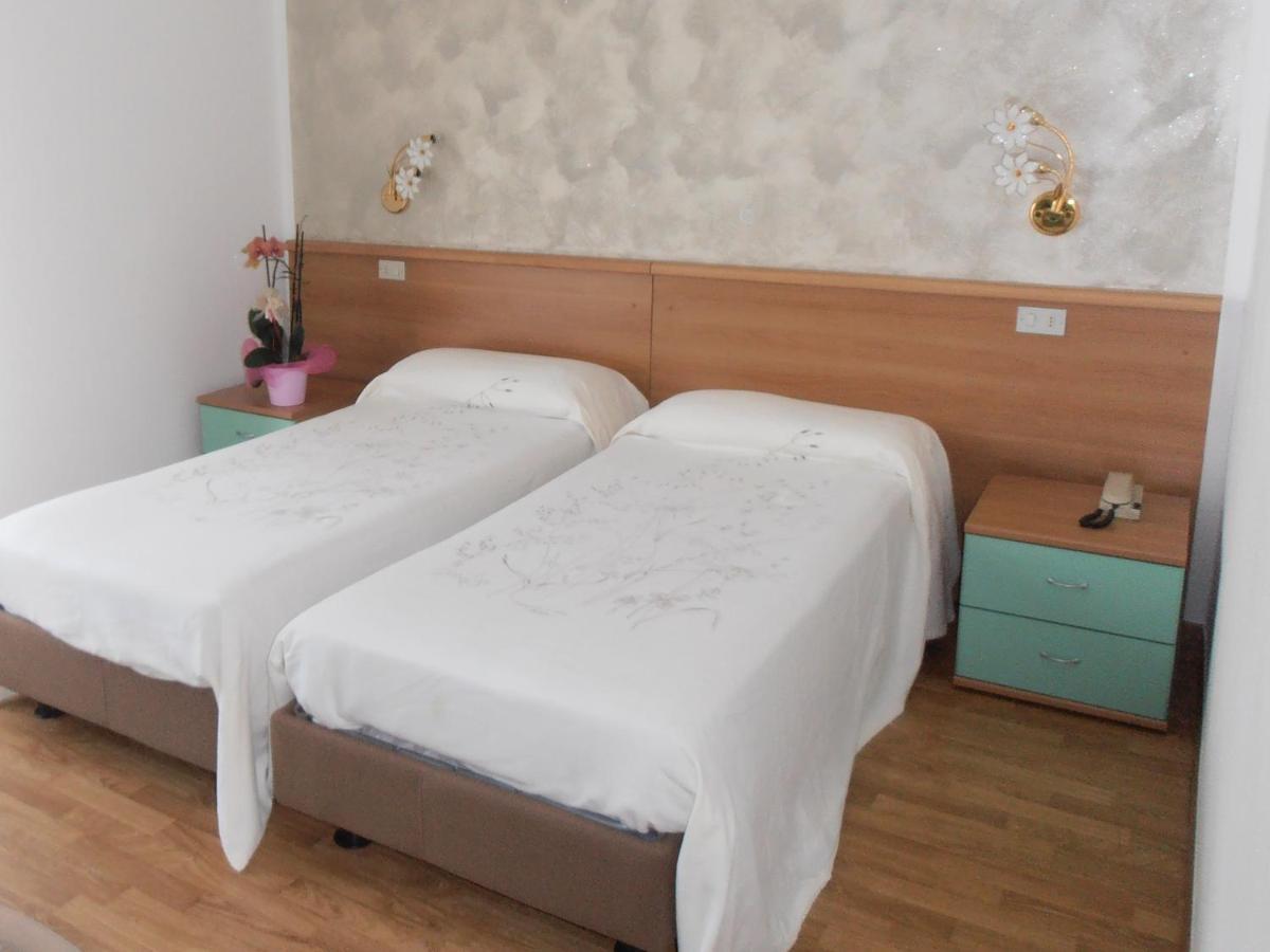 Hotel Locanda Ridevert Tione di Trento Exteriér fotografie